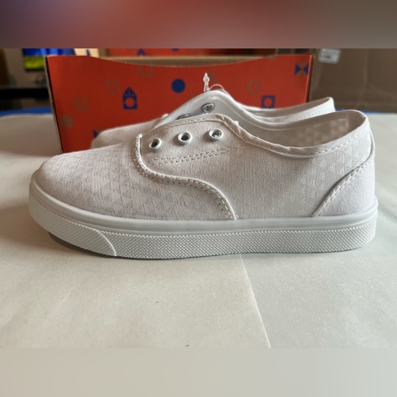 NWT Compries ROBIN WHITE shoes - Picture 13 of 13